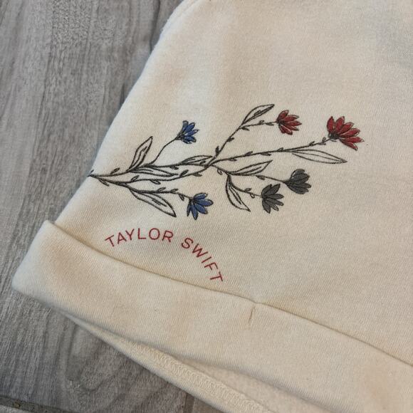 Taylor Swift Loving Him Was Red Shorts Sz XS Drawstring Official Merchandise - Picture 2 of 9